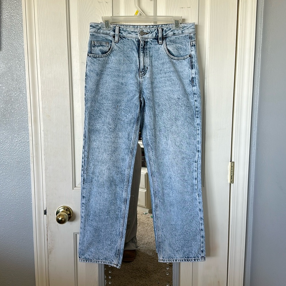 Women’s size 28 straight leg PacSun jeans